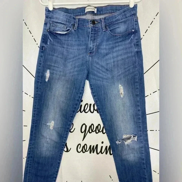 Banana Republic Distressed Skinny Ankle Jeans - Picture 3 of 7